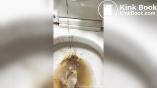 girl diarrhea selfie - video 3