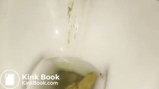 Asian girl shitting - video 8