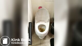 Girl fast diarrhea - video 2