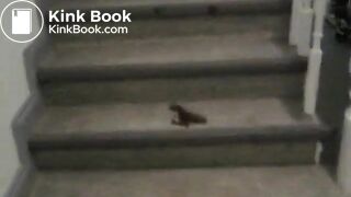 Pooping woman - video 7