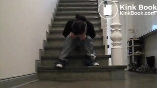 Pooping woman - video 7