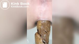 Morning poop - video 59