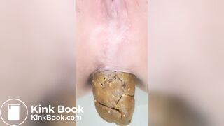 Morning poop - video 59