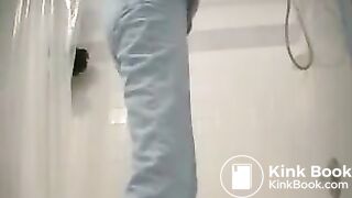 RUNNY SHIT IN LIGHT BLUE JEANS