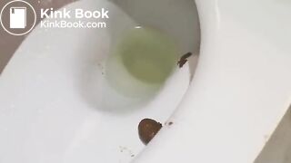 Babe gets oiled up to shit