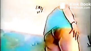 Panty poop girl (Old video)