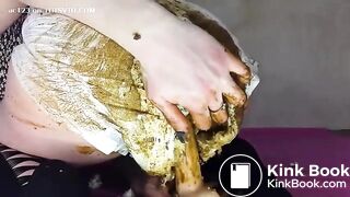 Girl Messes Diaper And Fucks Herself