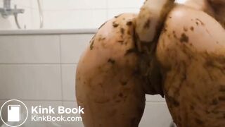 venitian masked young scat whore