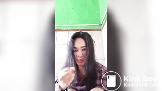 shitting - video 200