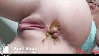 Woman has diarrhea after shower