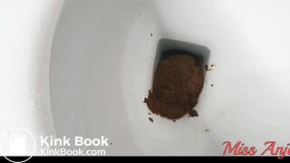 Woman has diarrhea after shower