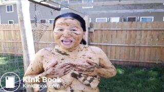 I AM DUNG rubbing shit on herself for the neighbours