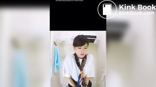 airline girl diarrhea in toilet