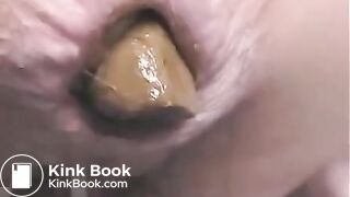 Japanese girl pooping fat log