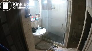 Woman pooping in Toilet 150