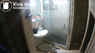 Woman pooping in Toilet 150