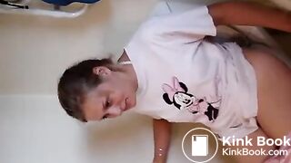 European chick toilet pooping