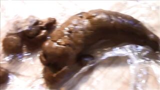 Women Shits Huge Log