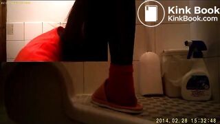 Asian Girl diarrhea voyeur