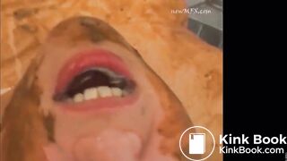 Girl pisses in her mouth