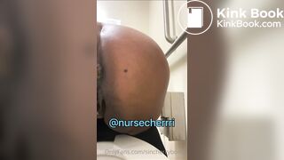 big black girl farts and poop