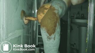 Blue hairs and dirty dildo