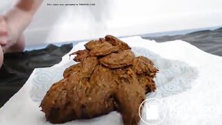 Sexy girl pooping a lot