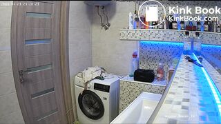 Woman pooping in Toilet 171