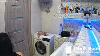 Woman pooping in Toilet 171