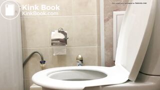 Her Butt Pumps Out Shits