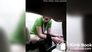 Girl pooping on toilet (voyeur)