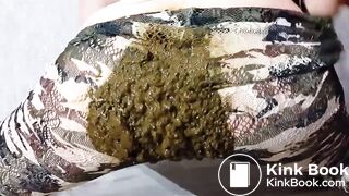 brunette girl shitting camos