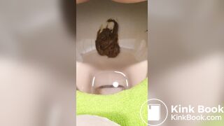 Japanese poop 1 - video 2