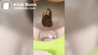 Japanese poop 1 - video 2
