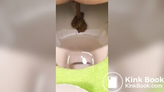 Japanese poop 1 - video 2