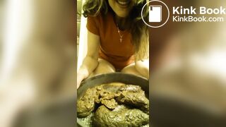 brunette milf shitting - 1