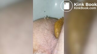 wife pooping - video 21