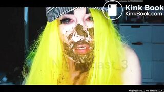 Shitting on fuck machine