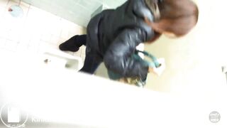 Japanese women shitting in men's toilet (1/6)