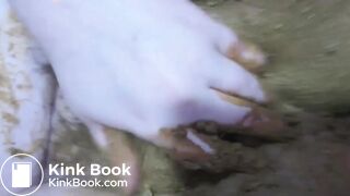 Hot Fat Girl Scat Masturbate Dildo - video 2