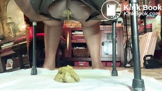 Black Woman Creamy Turds #2