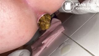 pooping girl - video 66