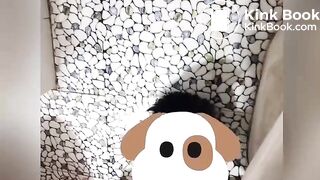 Ông bạn được vợ ỉa vào miệng