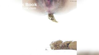 Me poop - video 3