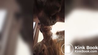 Lizanie brudnej dupy