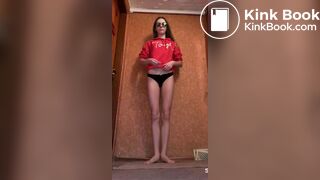 woman pooping on the floor - video 162