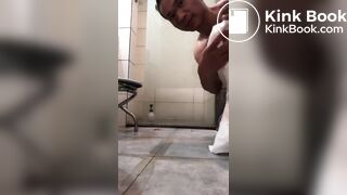 掉出来的屎也必须吃掉