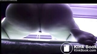 Milf shit on tanning bed