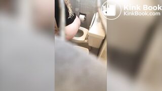 Sexy girl pooping - video 27 - video 2