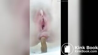Gf shitting on paper towels